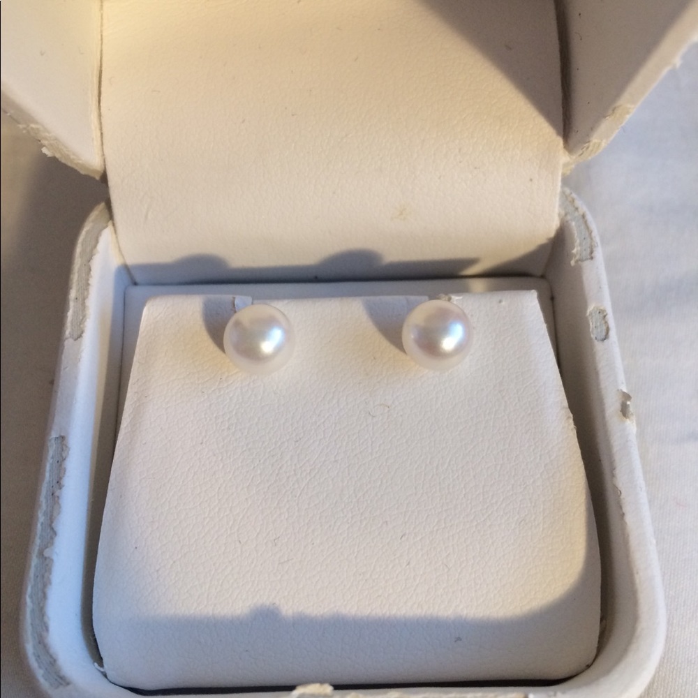 Pearl Earrings